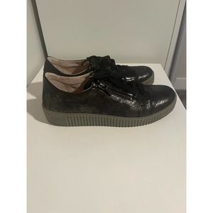 SOLD - Gabor 3.334 Zippey Athleisure Shoe